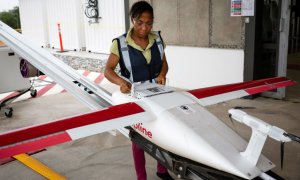 Dronele preiau livrarea de vaccinuri și medicamente vitale