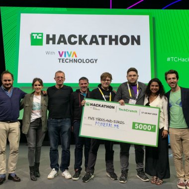 Startup cofondat de un român, câștigător la TechCrunch Hackathon