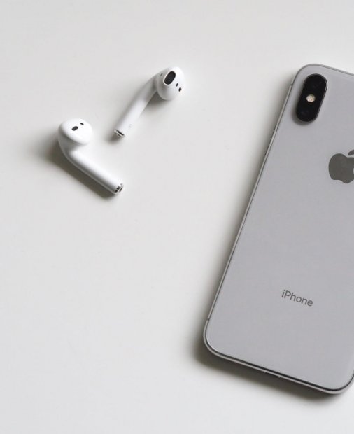 Apple lansează un iPhone special creat pentru hackeri