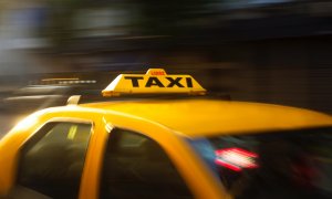 Problemă gravă pentru Meridian Taxi: datele clienților, expuse