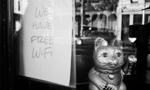 Vouchere de 15.000 euro pentru Wi-Fi în spații publice din România