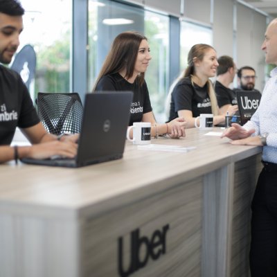 Uber România te ajută să iei licența pentru ridesharing