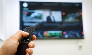 Știri audio: VoiceNews.ro oferă conținut curatoriat în format audio