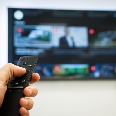 Știri audio: VoiceNews.ro oferă conținut curatoriat în format audio