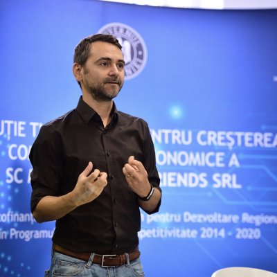 Omniconvert permite magazinelor să facă teste cu machine learning