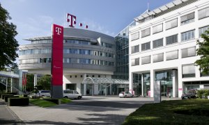 Deutsche Telekom examinează posibilitatea unei fuziuni cu Orange