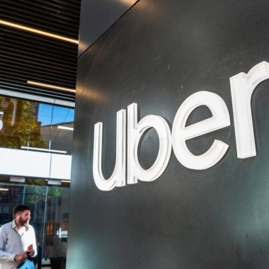 Uber introduce verificare facială pentru șoferi ca să evite fraudele