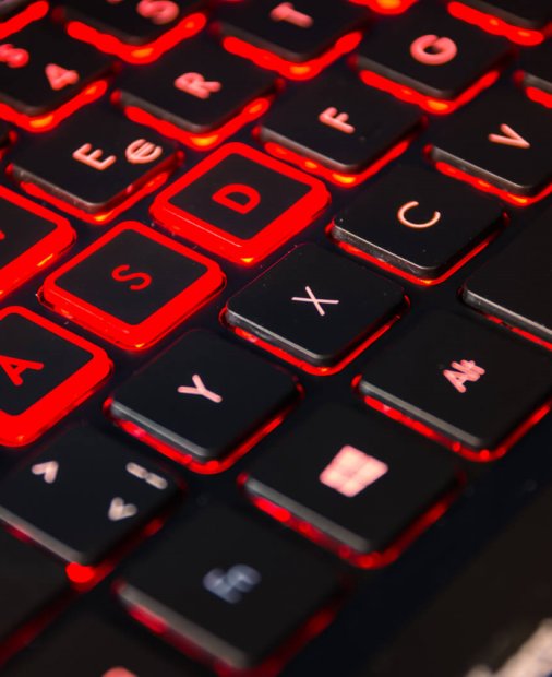 Laptopuri de gaming bune și pentru birou