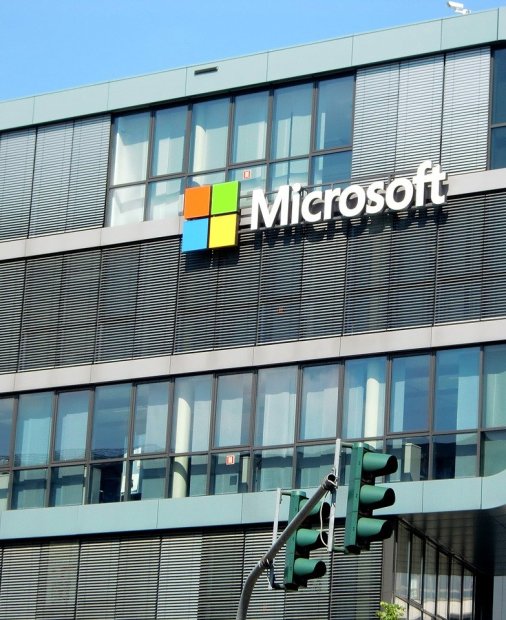 Cum vrea să elimine Microsoft toate emisiile de carbon ale companiei