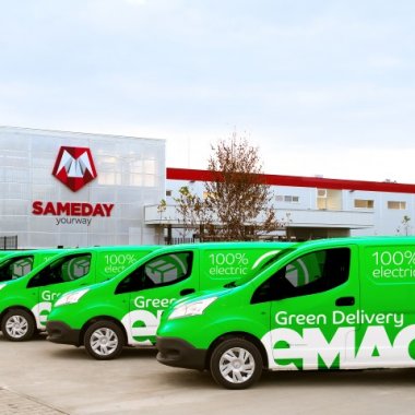 eMAG lansează un serviciu de livrări cu mașini electrice