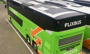 FlixBus testează transportul cu un autocar echipat cu panouri solare