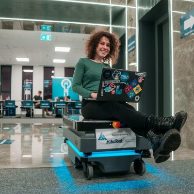 Innovation Labs 2020: 45 de echipe întră la mentorat după hackathoane