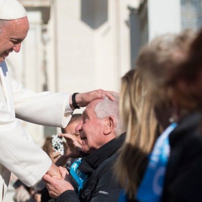 Noul Sfântul Duh: Papa Francisc studiază etica inteligenței artificiale