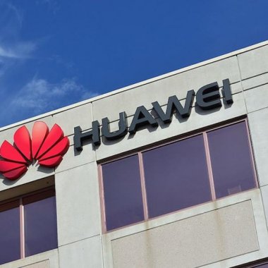 Huawei va proiecta cipuri pentru smartphone și automobile în comun cu STMicro