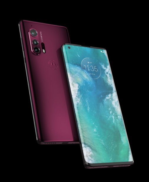 Noile Motorola Edge și Edge+, premiate pentru designul reușit