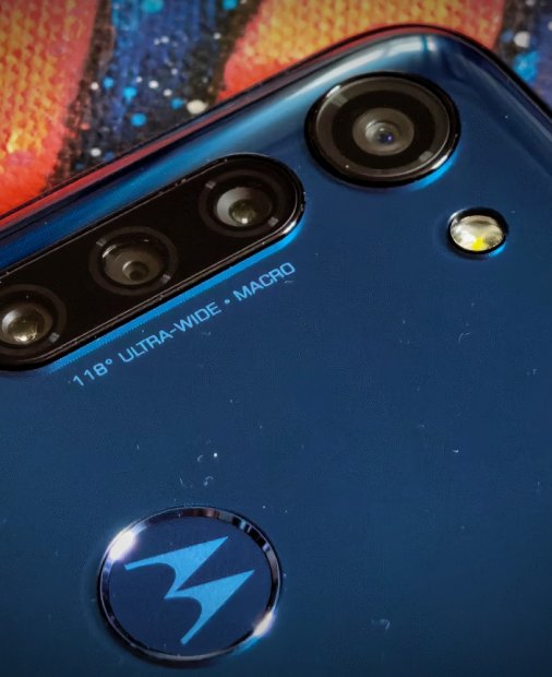 REVIEW Moto G8 Power: Baterie mare, preț mic, performanțe echilibrate