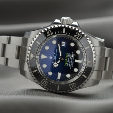 Rabla pentru ceasuri: WatchShop.ro vrea să vândă ceasuri de peste 200.000 de lei