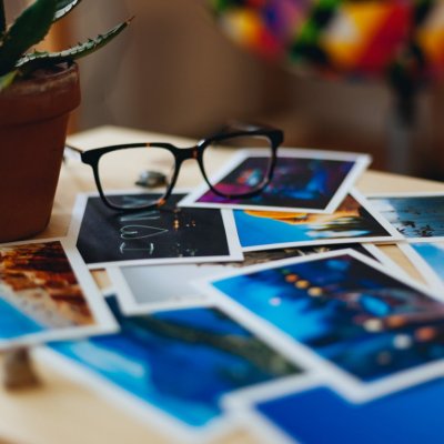 Google nu va mai salva automat fotografiile din Facebook sau WhatsApp