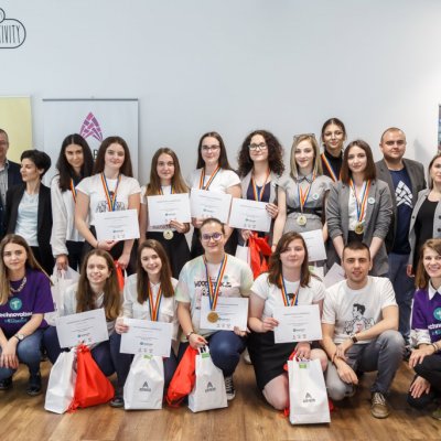 Premiante la Technovation Girls cu o soluție care poate evita un nou caz Caracal