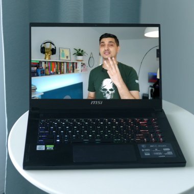 REVIEW MSI GS66 Stealth - laptop de gaming pentru 2020