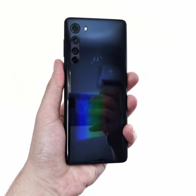 Review Motorola edge: Funcții de top la preț corect