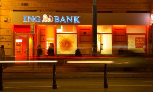 ING adaugă retragerile fără card la bancomatele din România