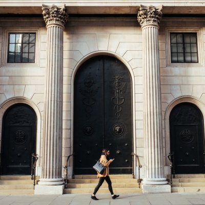 Ce vor clienții români de la bănci. Acțiunile care le-ar crește satisfacția