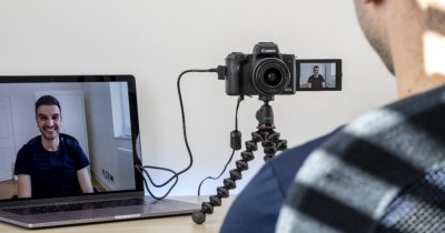 Canon te lasă să-ți transformi camera foto într-una web pentru conferințe