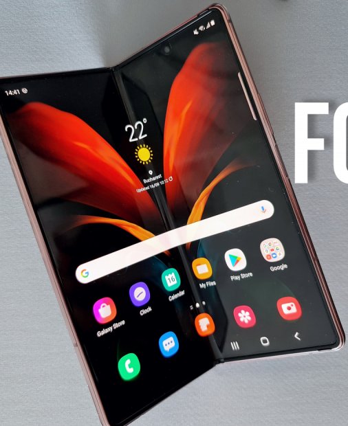REVIEW Samsung Fold 2, regele cu o coroană de plastic