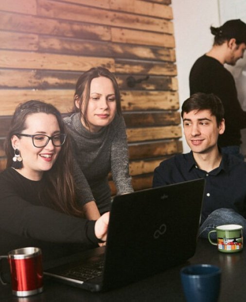 Joburi în IT: Care sunt limbajele de programare populare din 2020