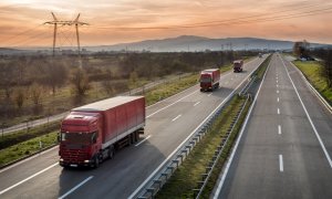 Trenduri ecommerce: interes online pentru cumpărarea de camioane și tractoare