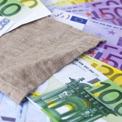 Microgranturi de 2.000 de euro pentru IMM-uri, înscrieri din 12 octombrie