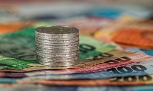 Peste 300.000 de firme ar putea intra în insolvență sau faliment. Ce soluții au