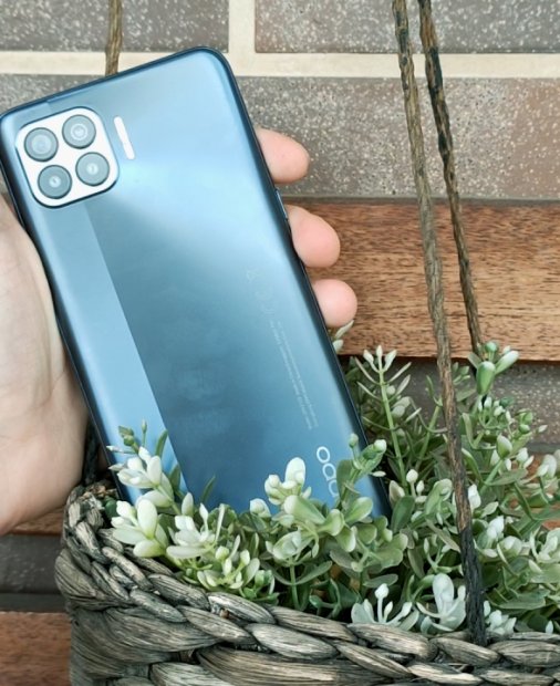 Review Oppo Reno 4 Lite - mid-range-ul cu preț excelent și caracteristici bune