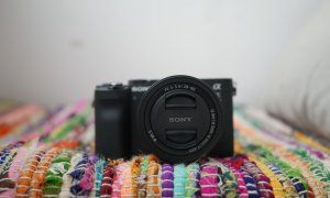 Review Sony Alpha 7C - un full-frame mic, dar și performant