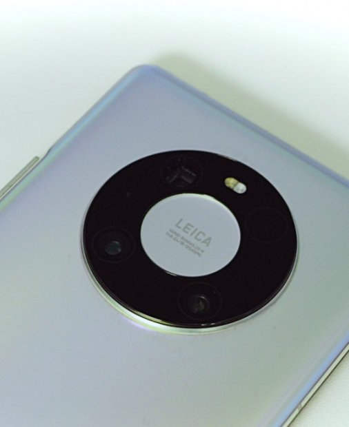 Huawei Mate 40 Pro, disponibil oficial la precomandă: Prețul noului flagship