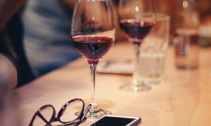 5 motive pentru care merită să-ți faci un abonament de vin