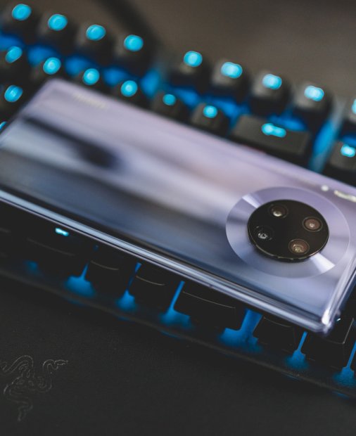 Granturi pentru dezvoltatorii de jocuri mobile pe platforma Huawei AppGallery