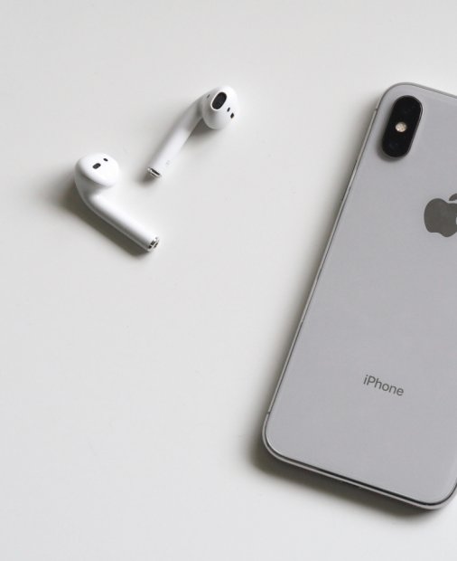 Primele imagini și planuri de lansare pentru un iPhone pliabil