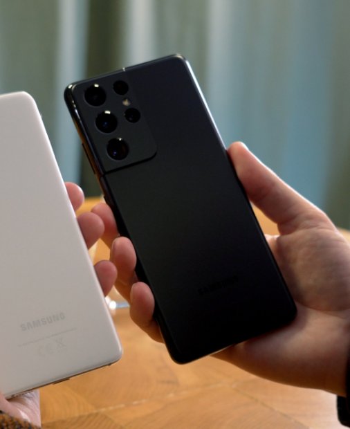 Precomandă Samsung Galaxy S21 în România - prețurile anunțate de operatori
