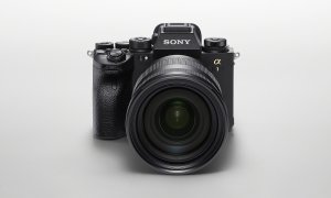 Sony lansează camera Alpha 1: filmează 8K și fotografiază 30 de cadre pe secundă