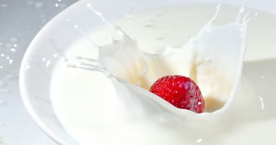 Doar 18% dintre români cumpără lactate de la producători locali