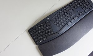 REVIEW Logitech ERGO K860 Ergonomic Split - ai nevoie de o tastatură ergonomică?