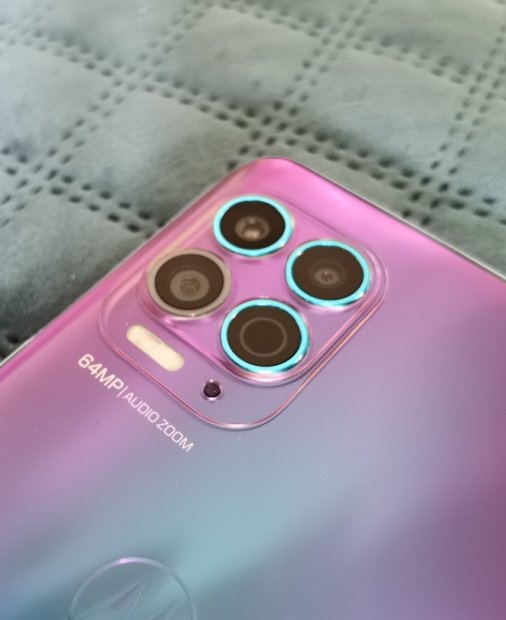 Motorola Moto G100, disponibil oficial în România: preț foarte competitiv