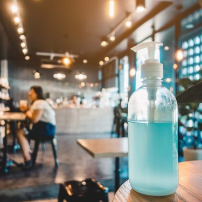 Majoritatea oamenilor și-au schimbat permanent stilul de viață în urma pandemiei