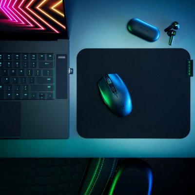 Razer lansează Orochi V2, un mouse ușor și bun pentru laptop-uri
