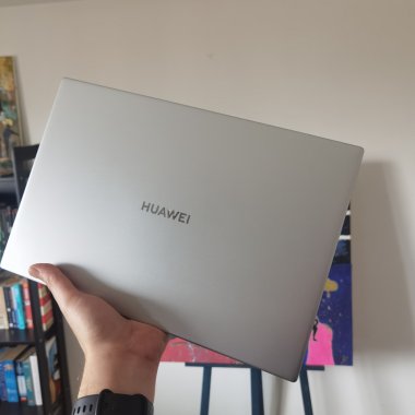Review HUAWEI MateBook D14: Laptopul perfect pentru birou