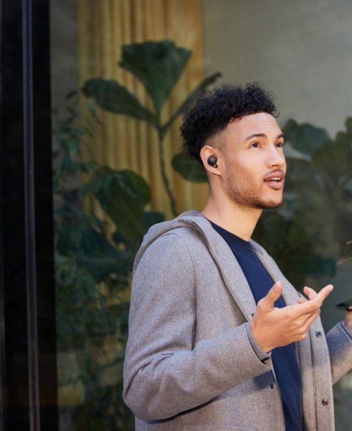 Sony lansează căștile WF-1000XM4 - răspunsul japonezilor la AirPods sau Buds Pro