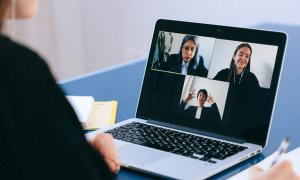 LinkedIn mizează pe evenimente online și investește 50 mil. $ într-un startup