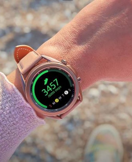 Samsung a prezentat interfața de smartwatch creată în alianță cu Google - One UI